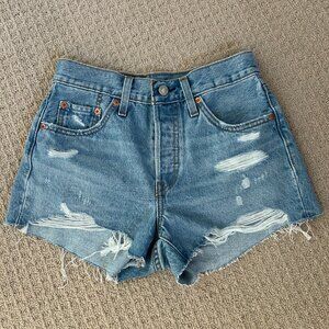 NWOT LEVI'S 501 High Rise Womens Denim Shorts